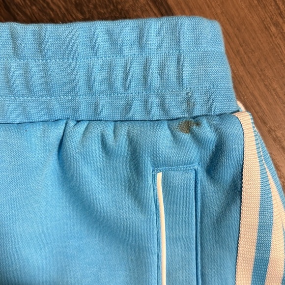 NWT! Adidas SST Fleece Shorts - Size Large - Picture 5 of 7